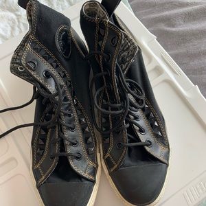 Converse Chuck Taylor All Star High Top Sneakers